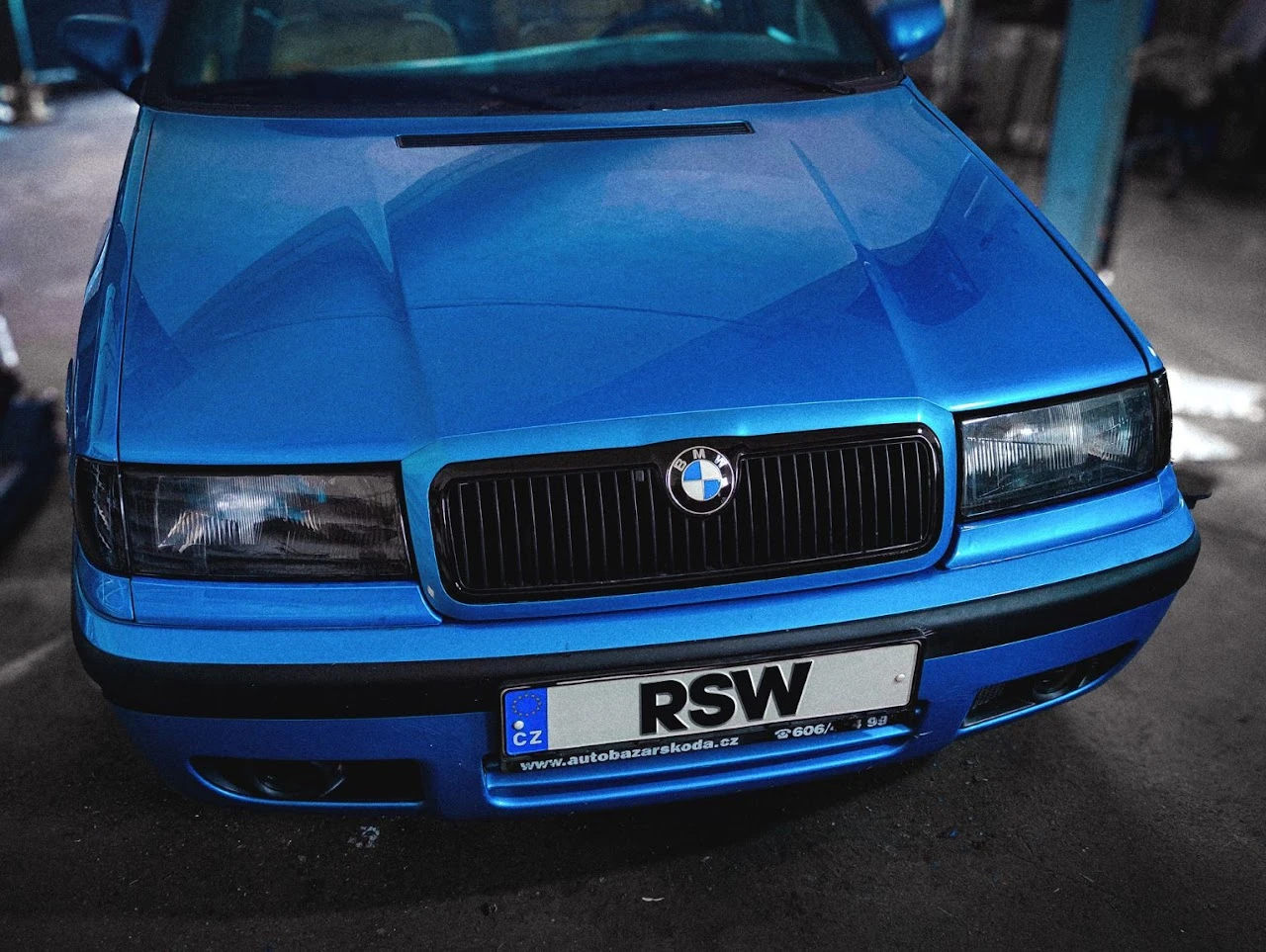 Tinting result - headlight close-up